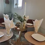 アパート Lyngen 5-beds With Dryingroom And Sauna-rental