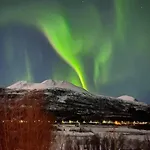 Lyngen 5-beds With Dryingroom And Sauna-rental Oksvik