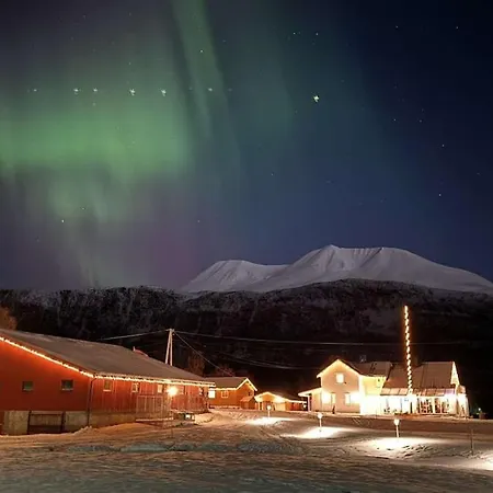 Lyngen 5-beds With Dryingroom And Sauna-rental *