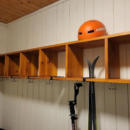 Lyngen 5-beds With Dryingroom And Sauna-rental