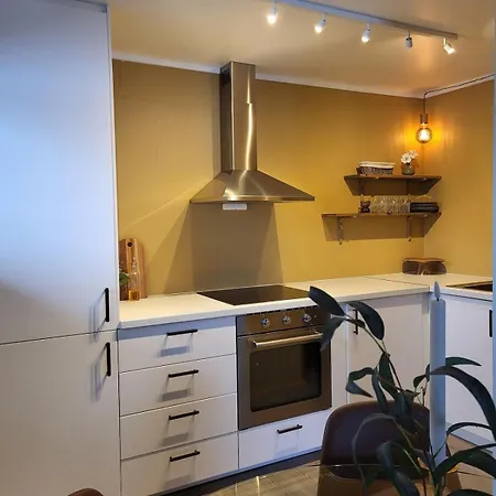 Apartman Lyngen 5-beds With Dryingroom And Sauna-rental Oksvik