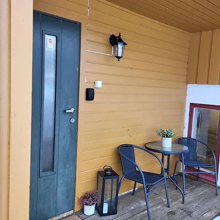 Apartament Lyngen 5-beds With Dryingroom And Sauna-rental Oksvik