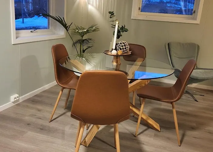 Lyngen 5-beds With Dryingroom And Sauna-rental Lejlighed *