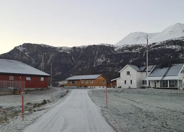 Lyngen 5-beds With Dryingroom And Sauna-rental