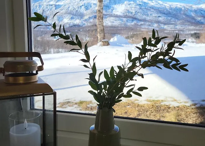 Lejlighed Lyngen 5-beds With Dryingroom And Sauna-rental *