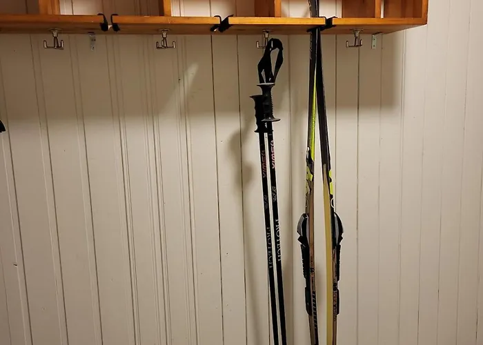 Lyngen 5-beds With Dryingroom And Sauna-rental Lejlighed Oksvik