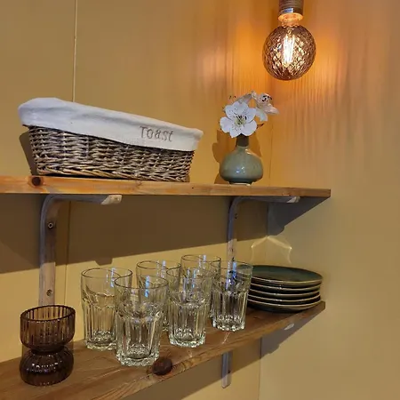 Lyngen 5-beds With Dryingroom And Sauna-rental Apartment *